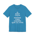 KEEP CALM ET NOMME CINQ CHOSES QUE TU VOIS T-Shirt (White–Asphalt)