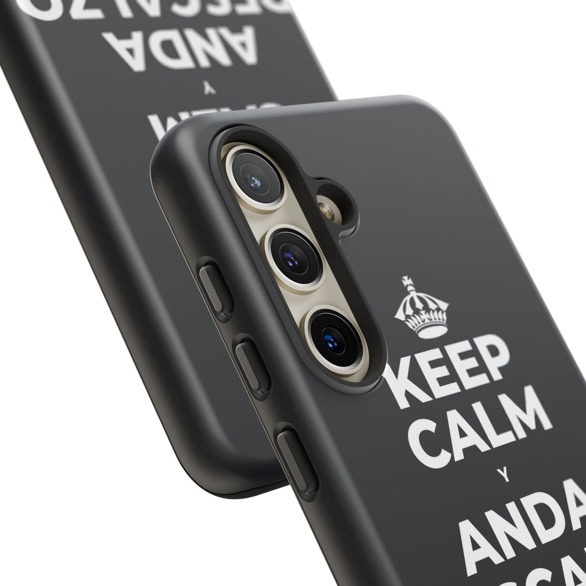 KEEP CALM Y ANDA DESCALZO EN EL PASTO Phone Case (Dark)