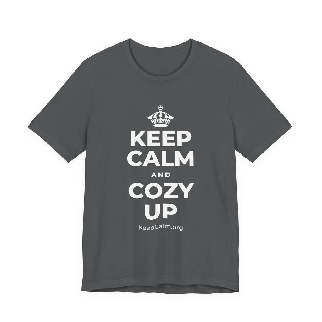 KEEP CALM AND COZY UP T-Shirt (White–Asphalt)