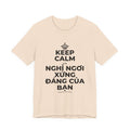 KEEP CALM VÀ NGHỈ NGƠI XỨNG ĐÁNG CỦA BẠN T-Shirt (Soft Cream–Heather Mauve)