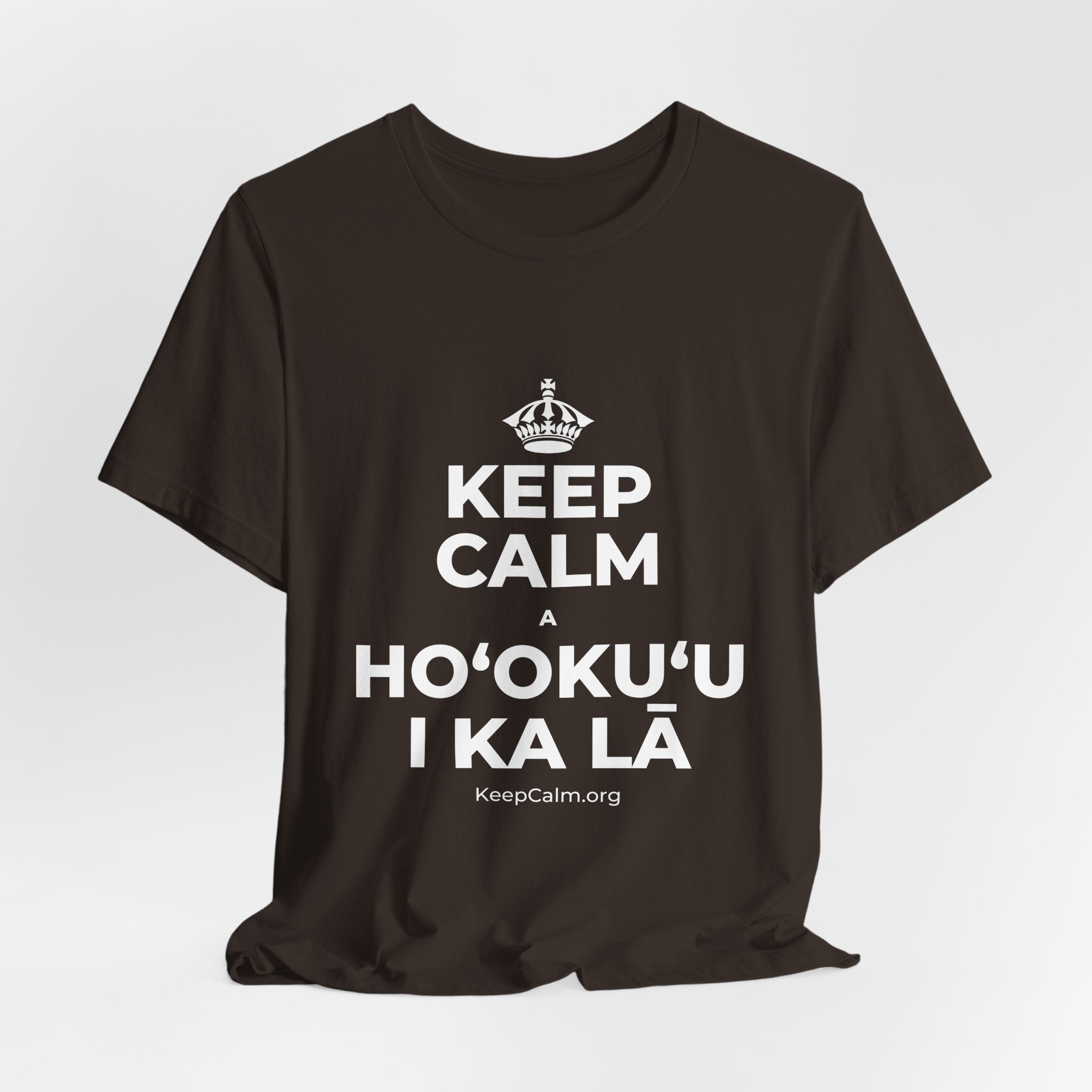 KEEP CALM A HOʻOKUʻU I KA LĀ T-Shirt (Soft Cream–Heather Mauve)