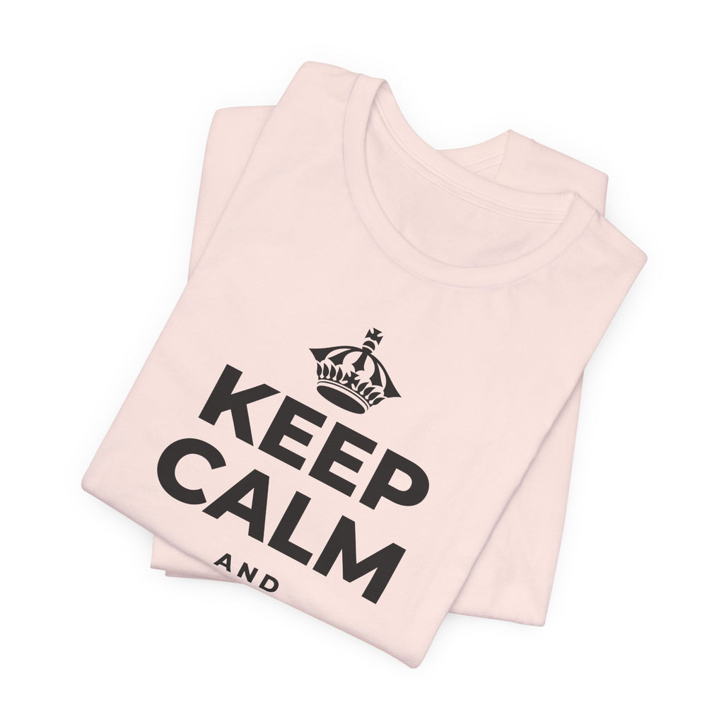KEEP CALM AND வார இறுதிக்குள் மெதுவாக இறங்குங்கள் T-Shirt (Soft Cream–Heather Mauve)