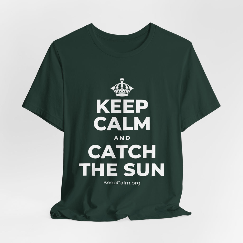 KEEP CALM AND CATCH THE SUN T-Shirt (White–Asphalt)