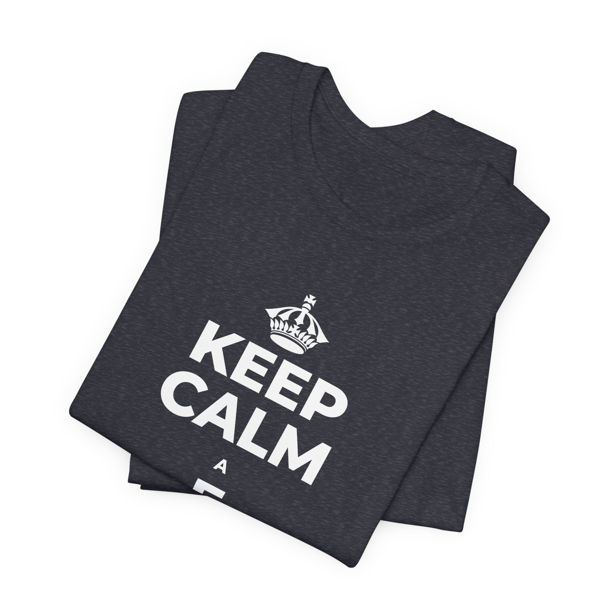 KEEP CALM A E HAʻAHEO IĀ ʻOE IHO T-Shirt (White–Asphalt)