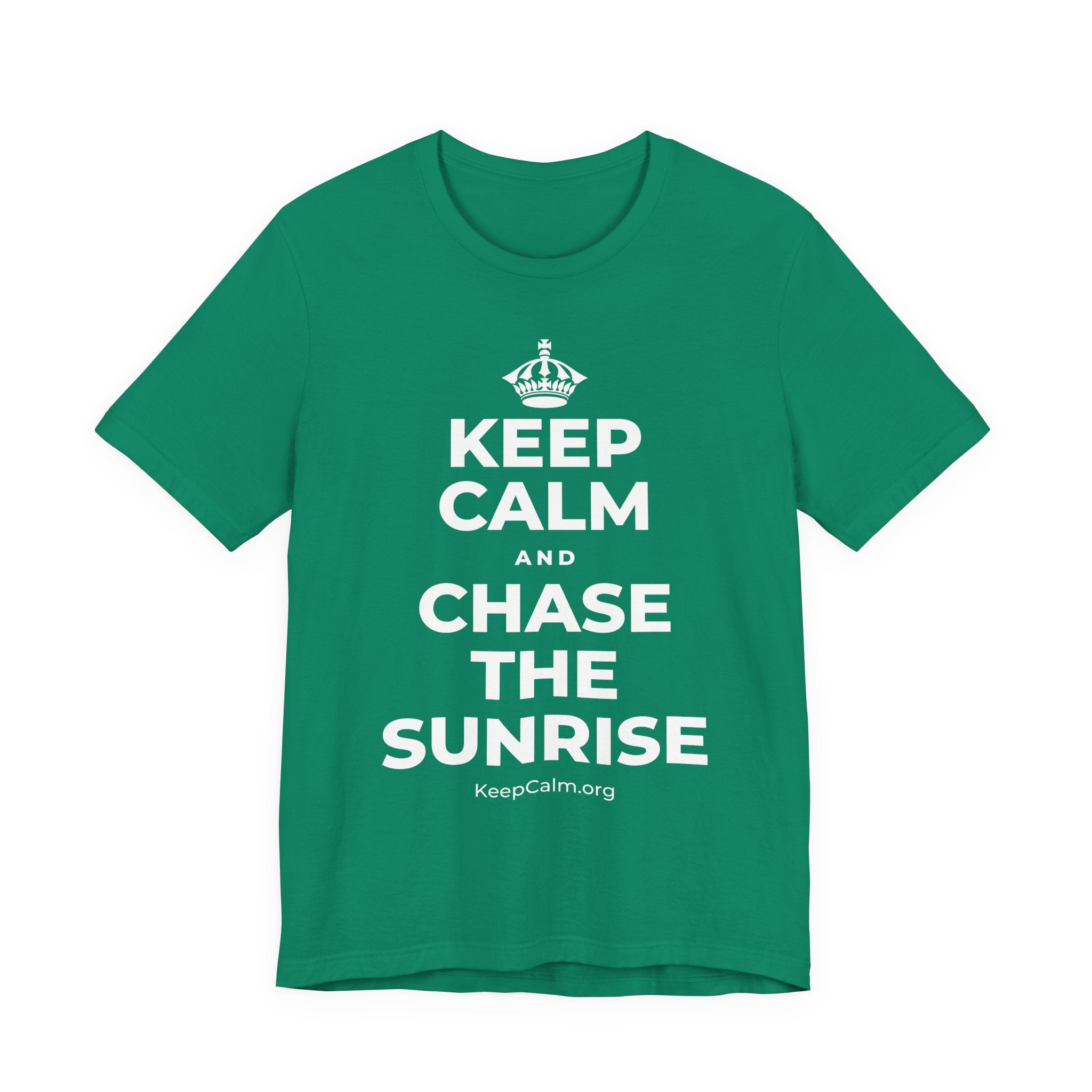 KEEP CALM AND CHASE THE SUNRISE T-Shirt (White–Asphalt)
