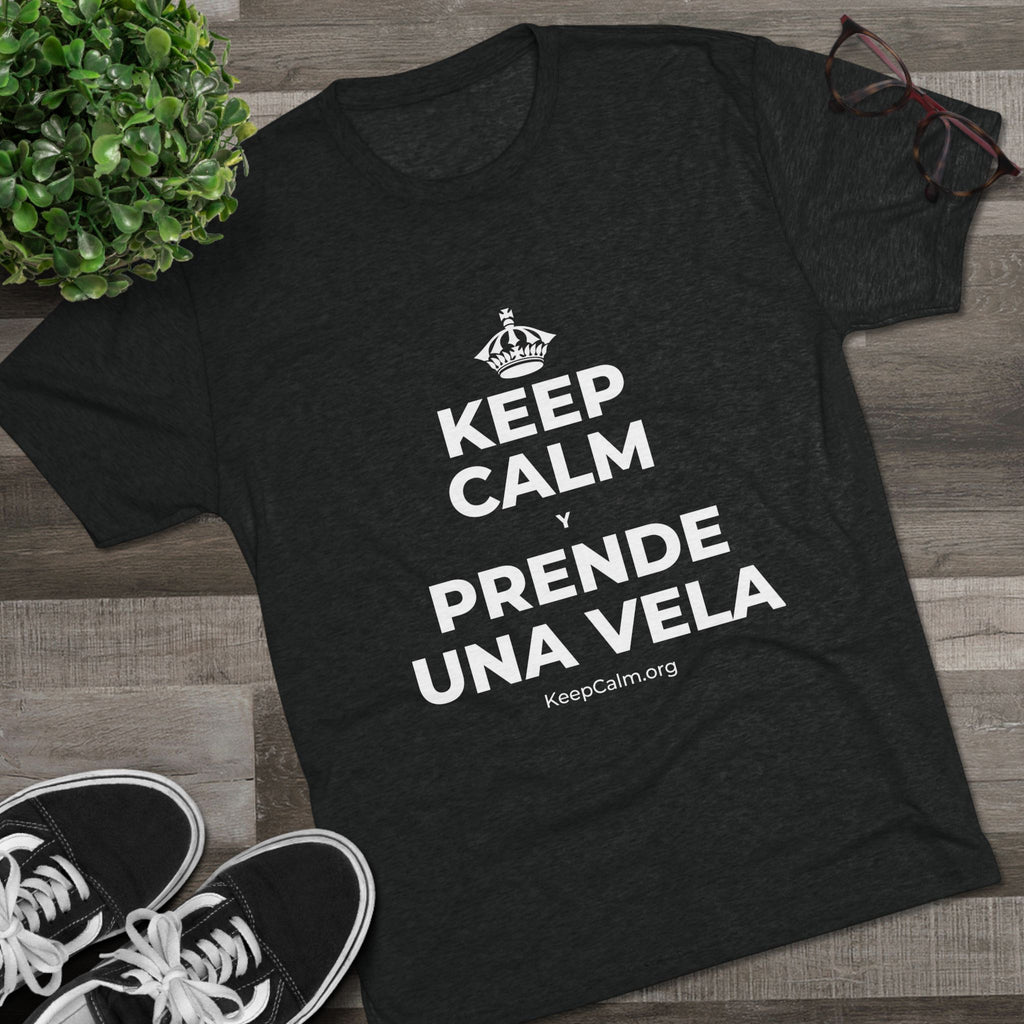 KEEP CALM Y PRENDE UNA VELA Tri-Blend Tee
